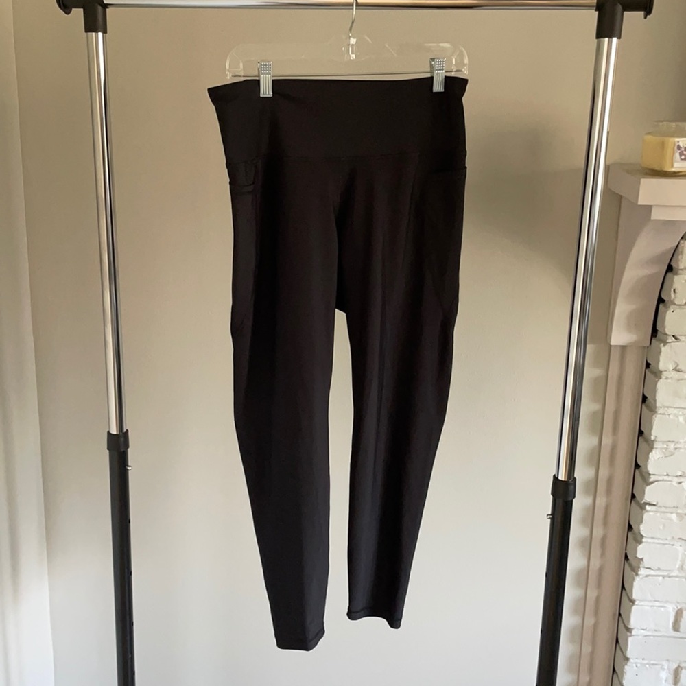 🚨OLD NAVY🚨 Activewear leggings❗️